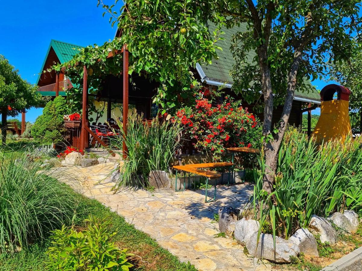 Guesthouse Mreznica- Mreznicka Idila resort Galovic-Selo Exterior foto